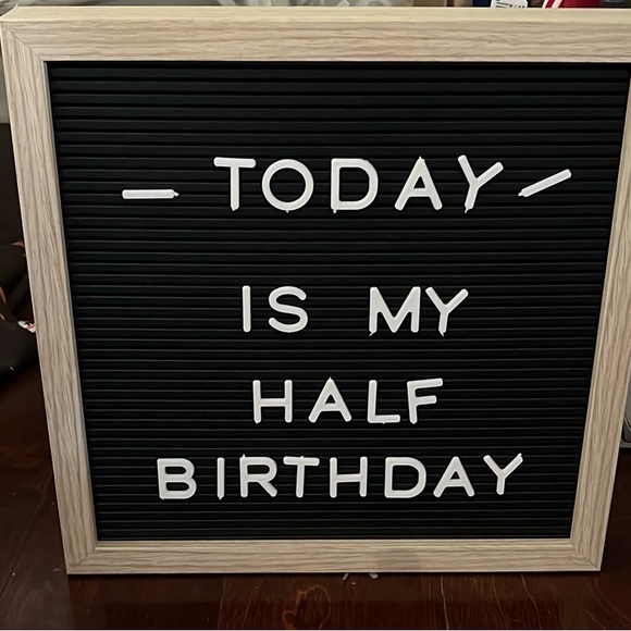 10”x10” Letter Board Sign - Picture 1 of 1
